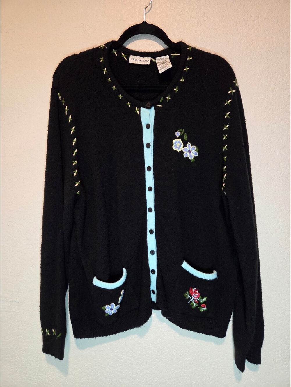 White Stag Ladies Extra Large Black Cardigan Sweater